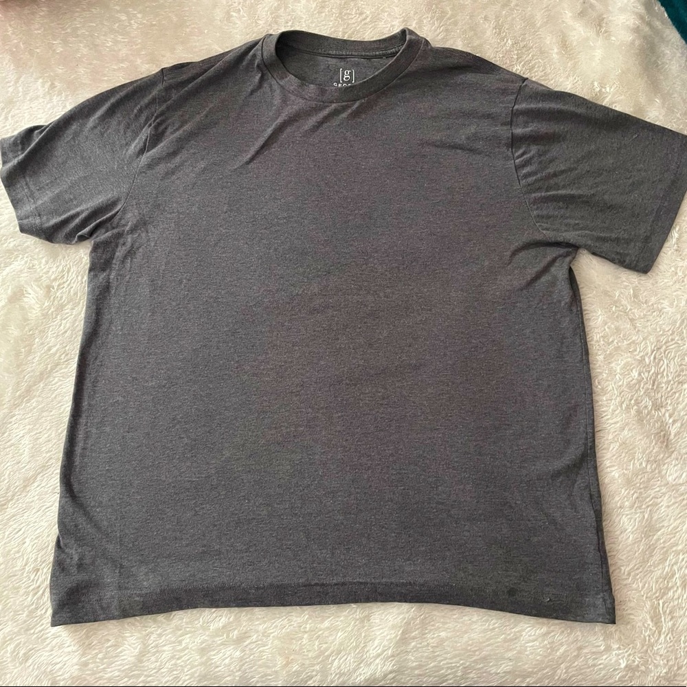 George, grey shirt